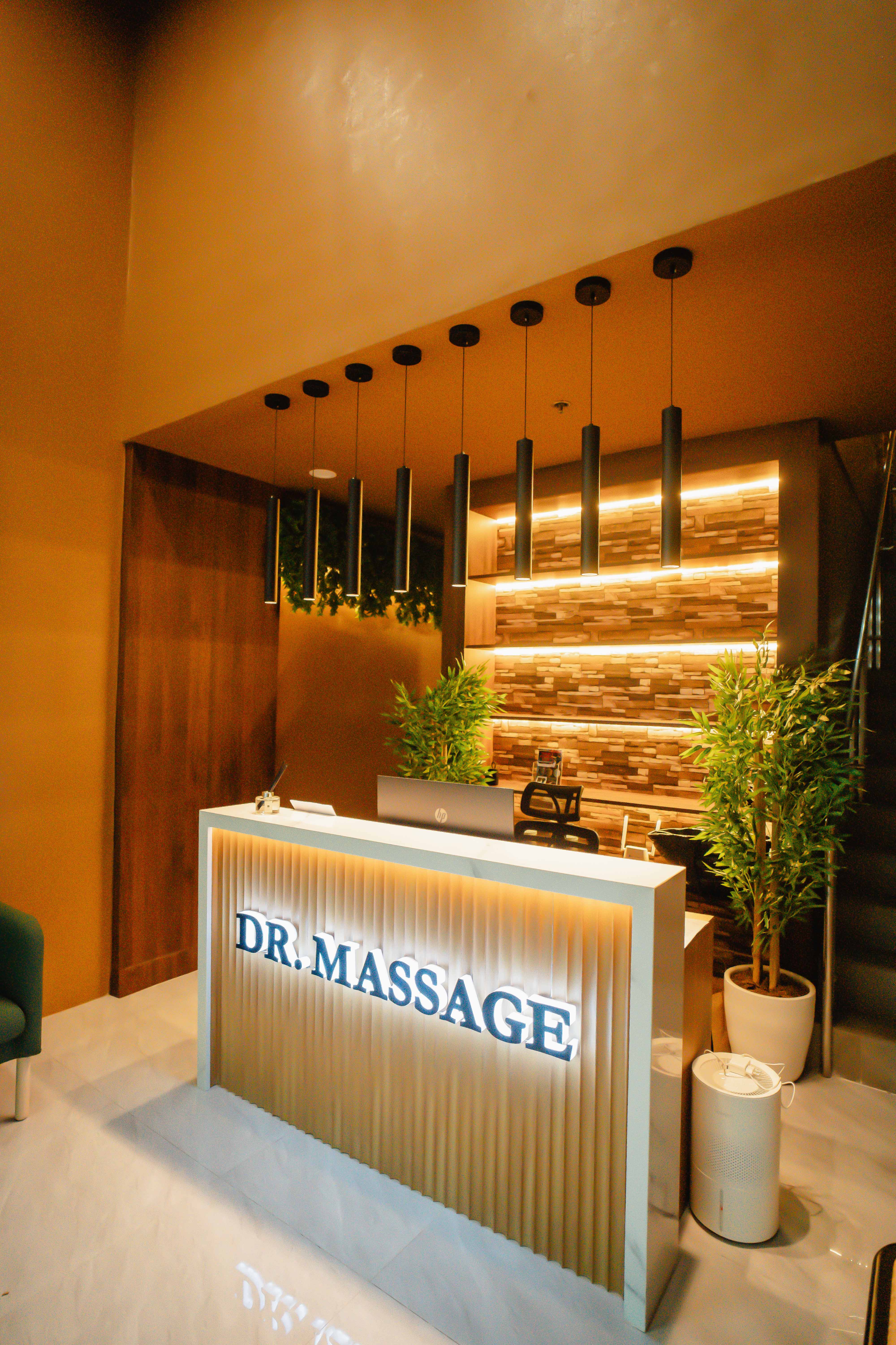 Dr. Massage Bgc 6
